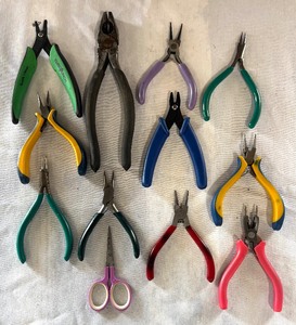 lot 241 image: Variety of Jewelry Making  Crafting Pliers and Scissors