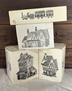 lot 276 image: Department 56 Heritage Collection Village Buildings and Accessories including The Melancholy Tavern and More