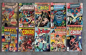 lot 379 image: Collection of 12 Vintage Comic Books Marvel and DC