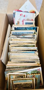 lot 392 image: Large Lot of Vintage Postcards