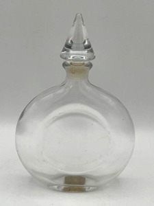 lot 13 image: Vintage GUERLAIN (Made in France) 7.25 Spike Top DecanterPerfume Bottle