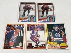 lot 68 image: 1980s NHL Wayne Gretzky Hockey Cards