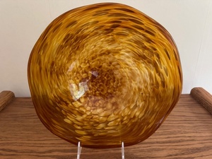 lot 88 image: Hand Blown Amber and White Art Glass Bowl Signed