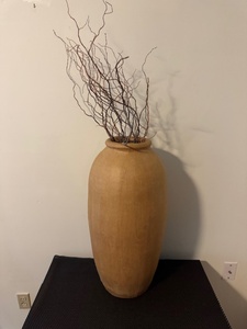 lot 124 image: Large Decorative Clay Floor Vase with Curly Willow Branches