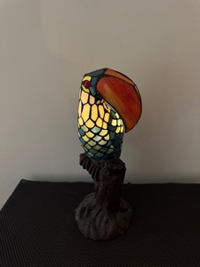 Tiffany Style Stained Glass Toucan Table Lamp