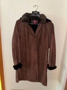 lot 201 image: Gallery Brown Faux Fur Trimmed Coat Size M