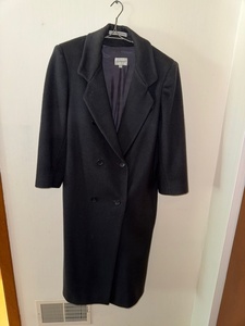 lot 202 image: Glenbrooke Womens Wool Double-Breasted Overcoat Size 6