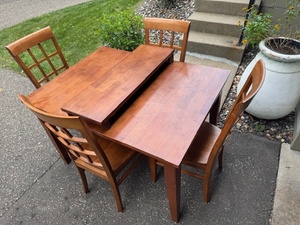 lot 223 image: Wooden Dining Table with 4 Chairs and Removable Leaf