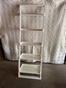 lot 225 image: White Ladder Style 5-Tier Bookshelf