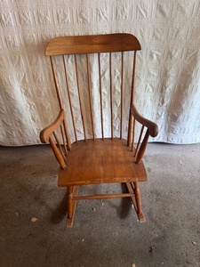 lot 228 image: Wooden Spindle Back Rocking Chair with Armrests