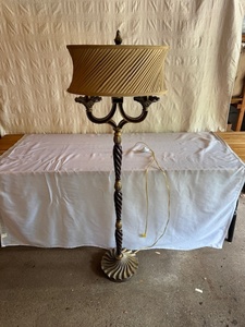 lot 279 image: Ornate 60 Bronze-Colored Floor Lamp with Twisted Shaft and Fabric Shade