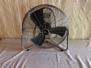 lot 280 image: SMC Industrial Floor Fan with Metal Frame