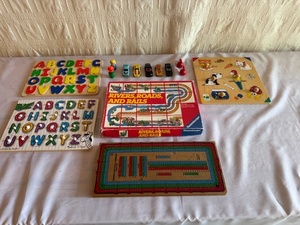 lot 285 image: Vintage Childrens Toy and Puzzle Lot with Die-Cast Cars and Wooden Puzzles