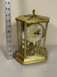 lot 890 image: Vintage Seth Thomas Anniversary Mantel Clock with Brass Finish
