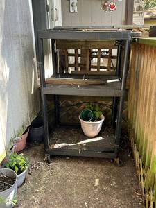 lot 1021 image: Luxor 3-Tier Utility Cart with Wheels for Workshop or Storage