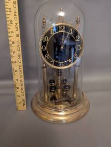 lot 89 image: Kieninger & Obergfell Anniversary Brass Mantel Clock with Glass Dome