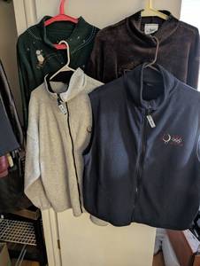 lot 319 image: Set of 3 Adult Fleece Pullovers and Vest, Olympic and Artisans Designs