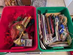 lot 339 image: Holiday Decor and Gift Wrap Collection in Storage Totes