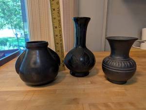 lot 352 image: Set of 3 Black Clay Decorative Vases with Unique Designs