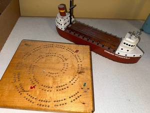 lot 49 image: Cribbage Game Set with Edmund Fitzgerald Ship Board and Classic Peg Board