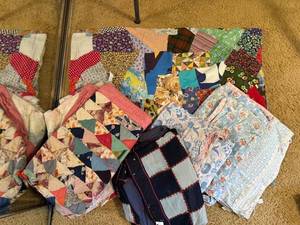 lot 59 image: Collection of 5 Vintage Patchwork Quilts Assorted Patterns