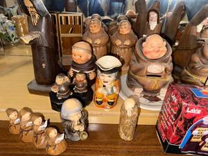 lot 184 image: Collection of Vintage Monk and Religious Figurines and Shakers