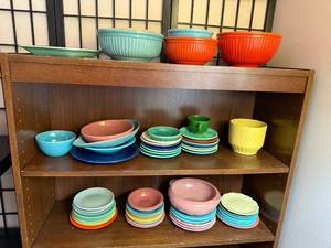 lot 201 image: Colorful Vintage Ceramic Bowl and Plate Collection