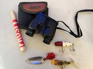 lot 206 image: Jason Graphite Binoculars Model 234F with Case and Vintage Fishing Lures