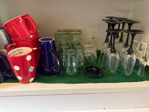 lot 232 image: Mixed Lot of Coffee Mugs, Glassware, and Wine Glasses