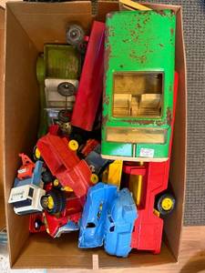 lot 290 image: Box of Vintage Tonka Trucks, Cars, and Matchbox Tractors Assortment