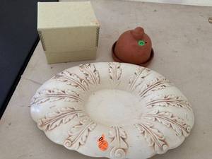 lot 415 image: Red Wing USA Embossed Oval Ceramic Platter with Terracotta Bird Waterer and Box