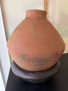 lot 418 image: Vintage Handcrafted Clay Pot with Base