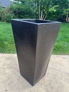 lot 136 image: Pair of Tusco Cosmo 26 Inch Tall Black Planters