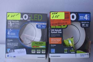 lot 6 image: LED Retrofit Eyeball Trim