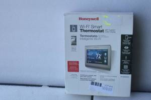 lot 15 image: Smart Thermosat