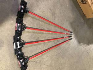 lot 34 image: Lot of Libman 13.5 in. High Power Extra-Large Heavy-Duty Floor Scrub Brush with Swiveling Head and Steel Handle (May be Bent on Lower Stick) Customer Returns See Pictures