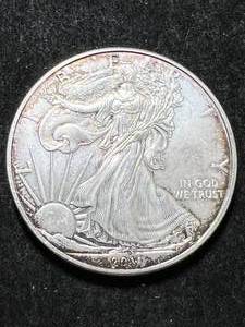 lot 46 image: 2011 AMERICAN SILVER EAGLE 1 TROY OZ .999 FINE SILVER
