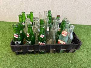 lot 29 image: Glass Soda Bottles & Tote - Minot & Grand Forks ND