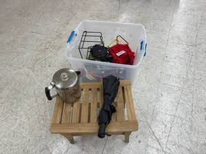 lot 74 image: Mixed Lot Household Items, Shovel