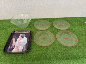 lot 84 image: Coca-Cola Plates, Bowl & Serving Tray