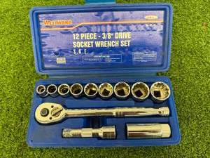 lot 116 image: 38 Drive Socket Wrench Set