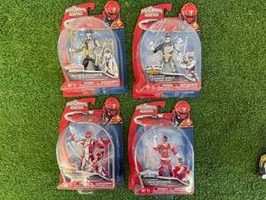 lot 213 image: Sabans Power Rangers Super Megaforce Action Heros