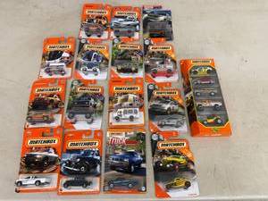 lot 201 image: 20 Matchbox Vehicles