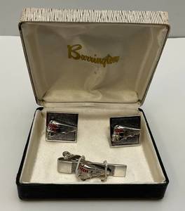 lot 1 image: Vintage SWANK Brand Railroad Train Themed Tie Clip And Cuff Link Set In Original Barrington Jewelry Box