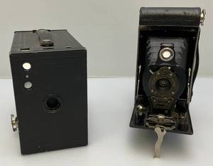 lot 34 image: Misc. Vintage Kodak Cameras