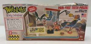 lot 151 image: Vintage Weird-Ohs  Wacky Contraptions Pain - Free Teeth Puller Model Kit (Factory Sealed)