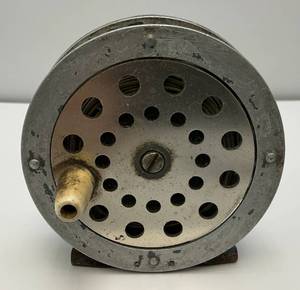 Est. $150.00 - $200.00 Antique South Bend No. 1110 Oreno-Lite Fil Reel Made In USA