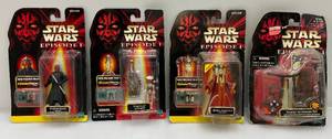 lot 231 image: 1998 STAR WARS Episode One Action Figures (NOC)