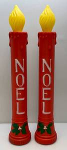 lot 246 image: Vfintage Red NOEL 36 Blow Mold Candles