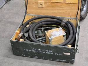 lot 221 image: Military Pump & Hose Kit with Case